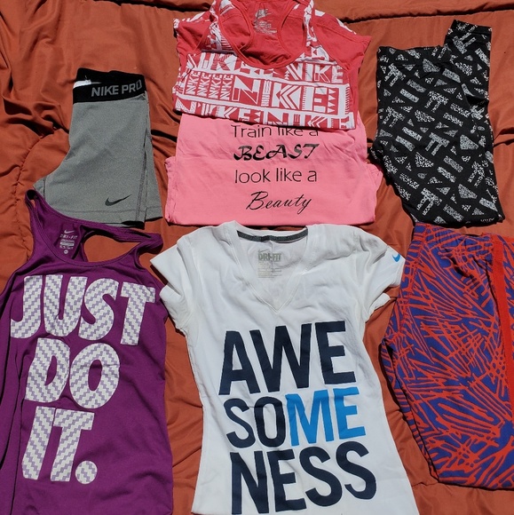 ***SOLD*** Workout bundle - Picture 2 of 3